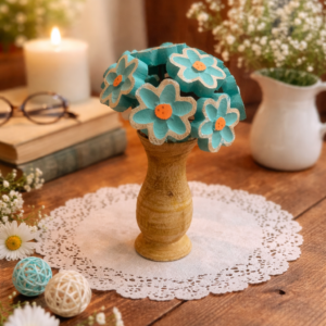 Foto do produto Vaso com Flores em madeira Azul